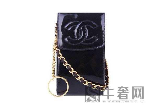 香奈儿二手手机包回收的价格是多少？