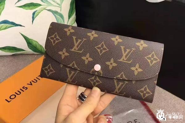LV男士钱包回收