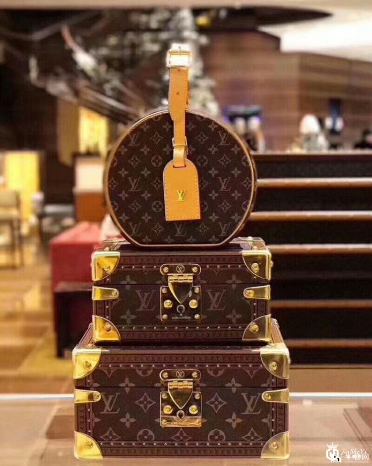 LV新款小圆包回收