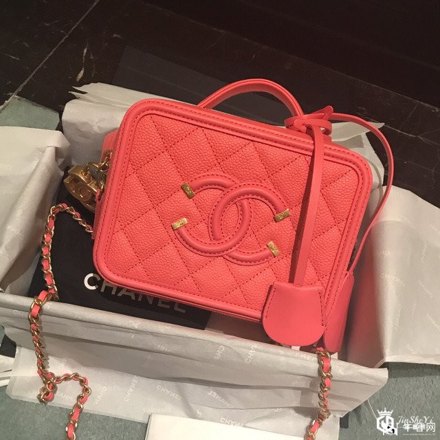 哪里可以回收香奈儿包？