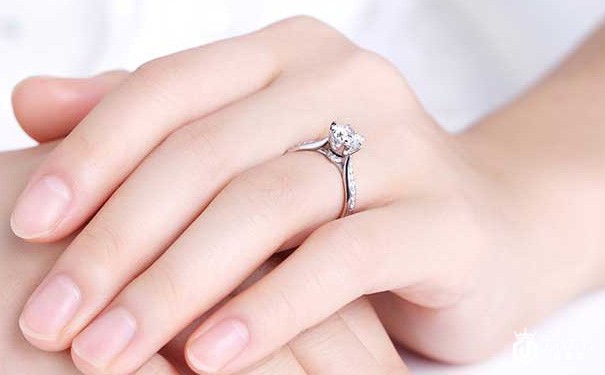 白金钻戒哪里有回收