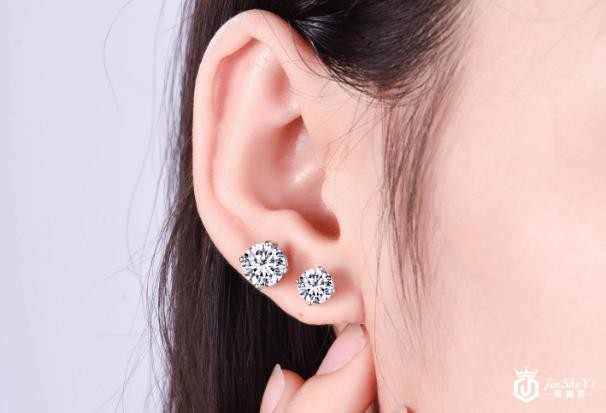 宝格丽耳环回收