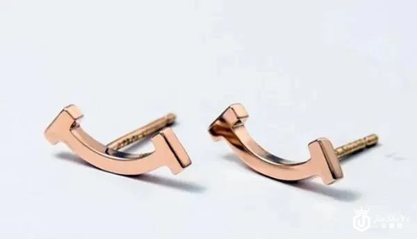 有回收宝格丽耳钉的商家吗