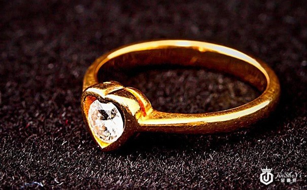 一克拉钻戒回收多少钱