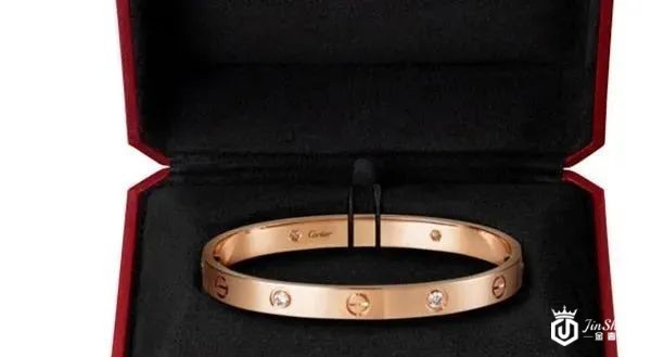 卡地亚手镯玫瑰金4钻回收价