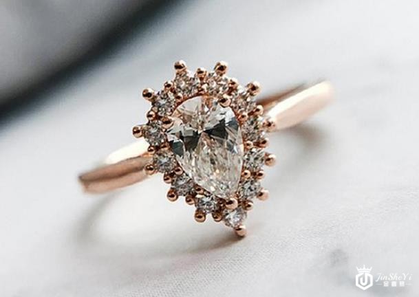 六福钻石回收大概是几折