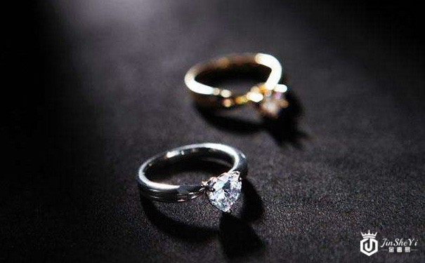 六福钻石回收怎么算的