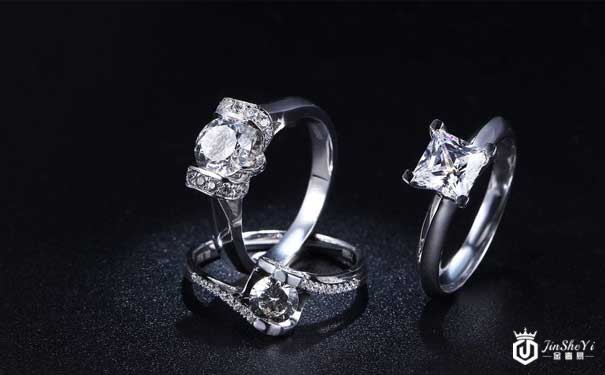 钻戒可以回收多少钱