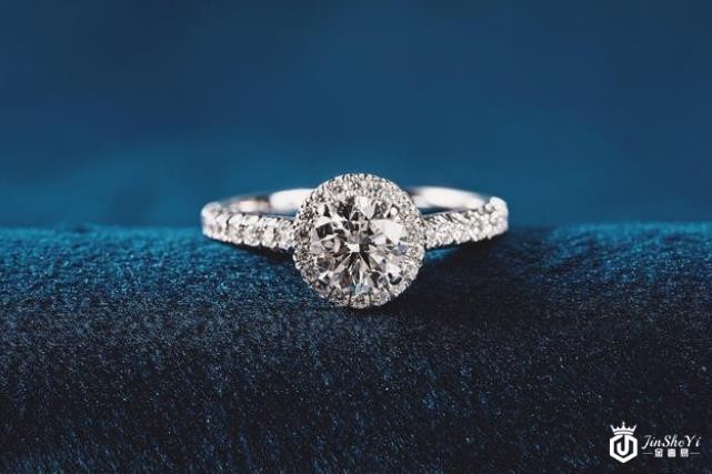 戒指上的钻回收吗