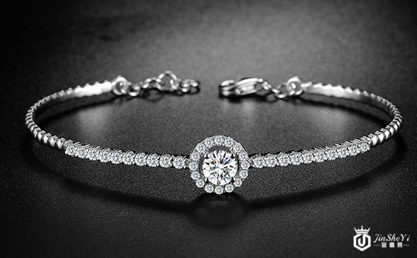 钻戒回收价格查询