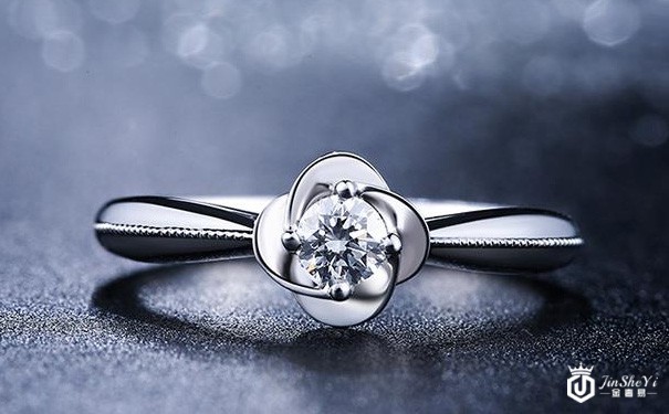 钻戒回收价格怎么算