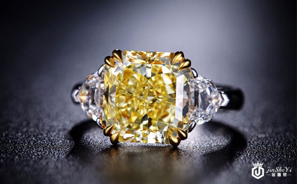 钻戒回收多少钱