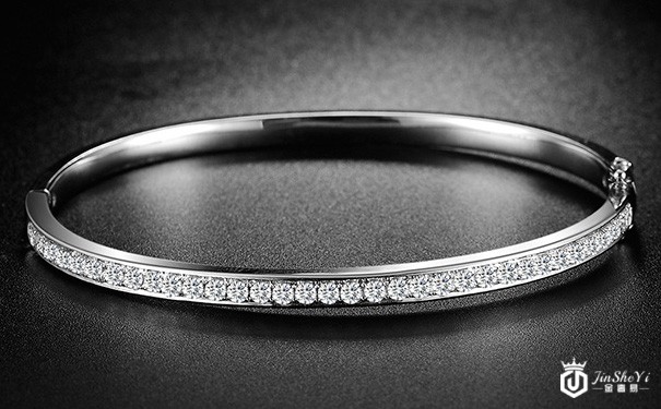 钻戒能当多少钱