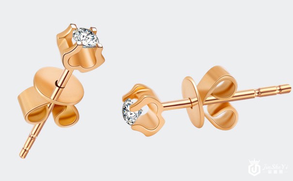 钻石耳钉回收价格