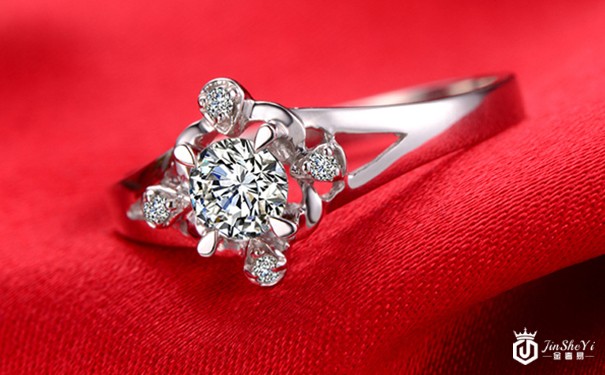 二手钻戒回收价格查询