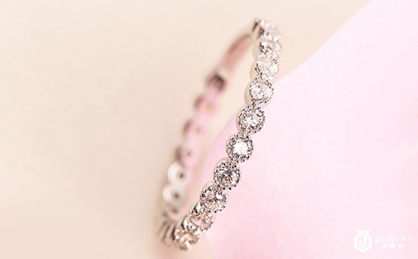 钻戒回收多少钱