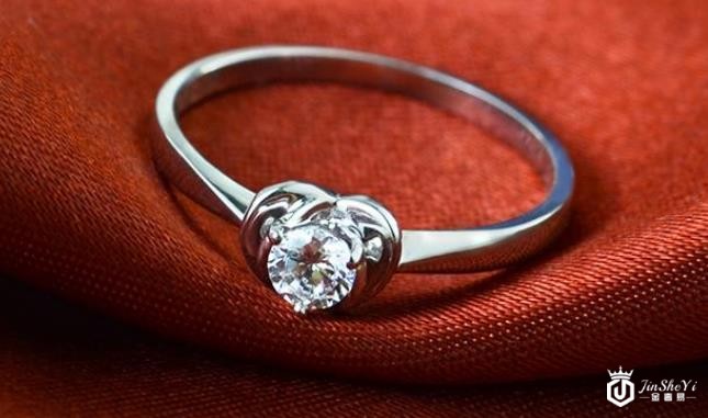 钻戒回收估价平台