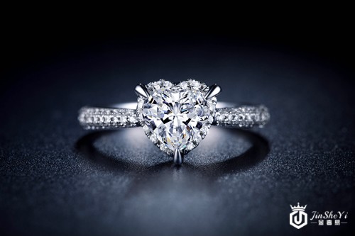 六福珠宝家的钻戒回收如何