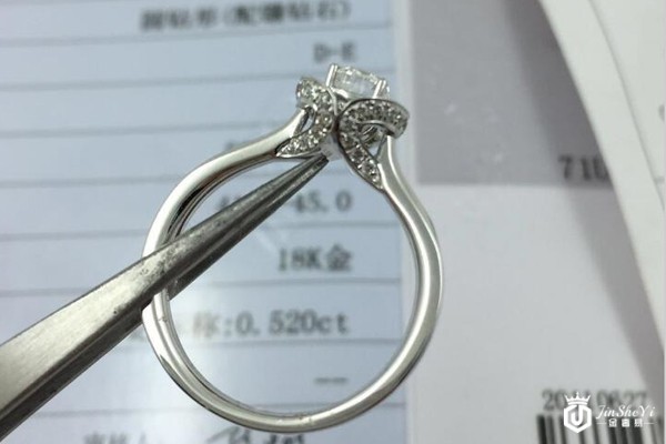 周大福钻戒回收吗,钻戒回收值多少钱