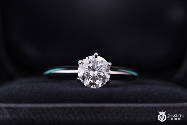 蒂芙尼钻戒一克拉回收什么价格