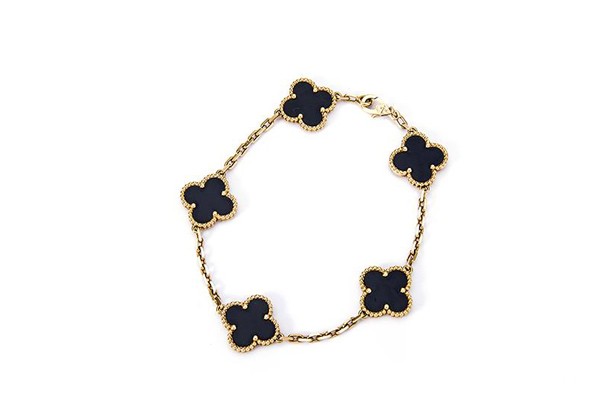 梵克雅宝首饰回收 梵克雅宝首饰回收