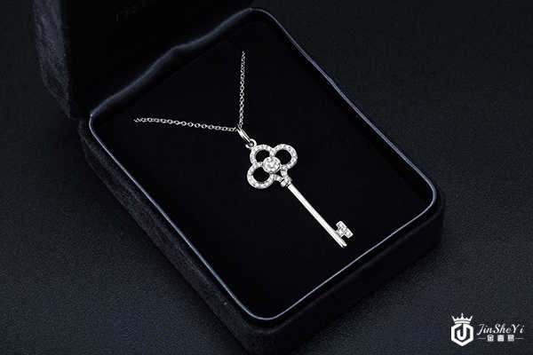 蒂芙尼钻石项链回收