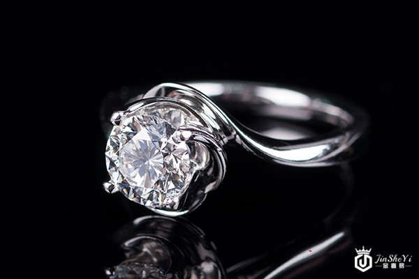 周大福珠宝回收钻石吗