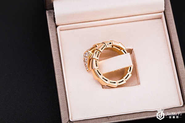 宝格丽陶瓷戒指回收吗