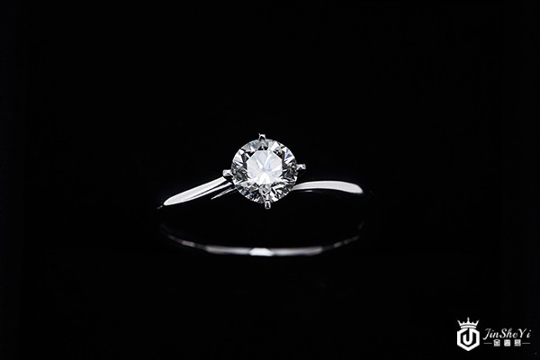 周大福专柜回收钻戒吗