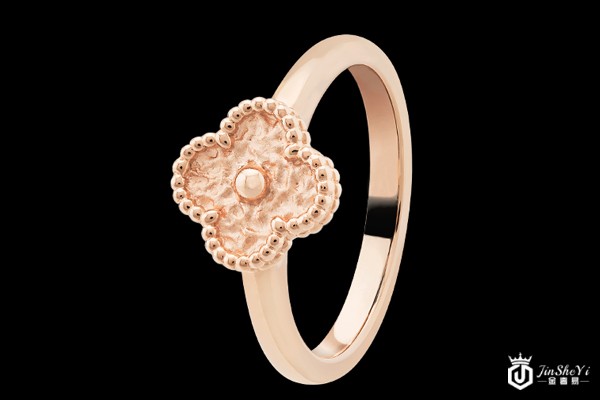 Van Cleef & Arpels 梵克雅宝戒指