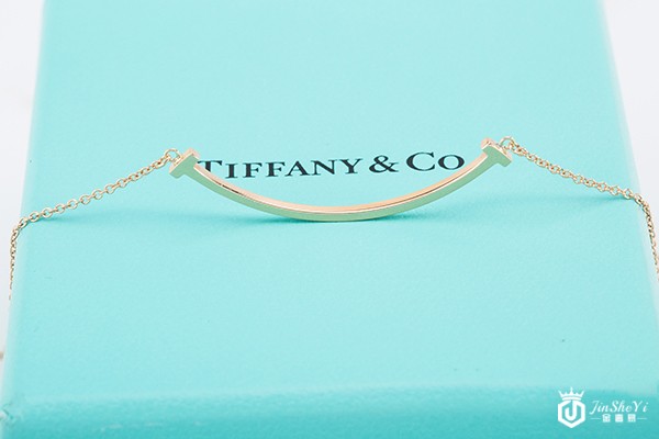 一万多买的蒂芙尼项链拿去回收多少钱