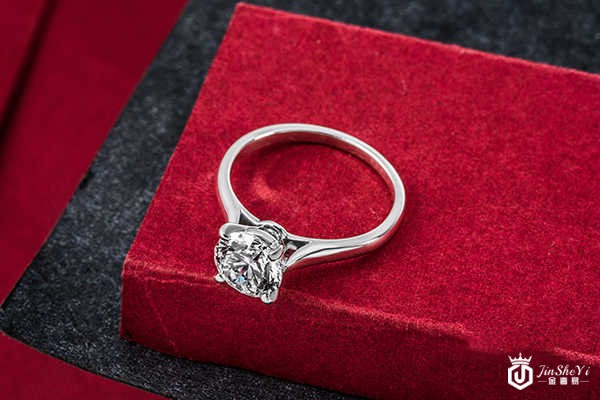 卡地亚钻戒1.70CT 卡地亚钻戒1.70CT