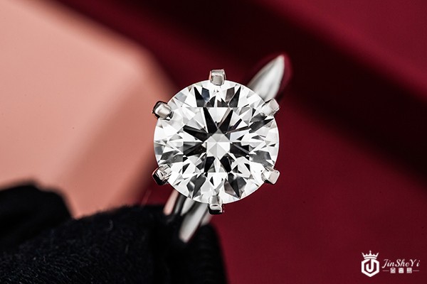 蒂芙尼3.12克拉钻戒