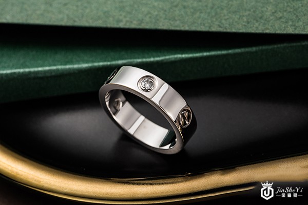 卡地亚钻戒回收