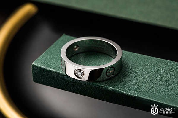 卡地亚钻戒回收