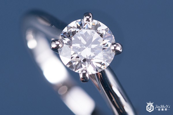 卡地亚钻戒回收什么价格 卡地亚钻戒回收什么价格