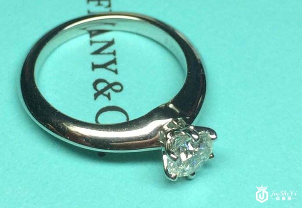 蒂芙尼钻戒是回收什么价格，钻石戒指回收一般几折？