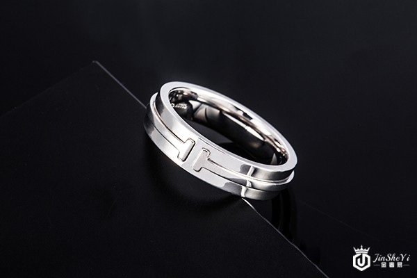 蒂芙尼钻戒回收公司