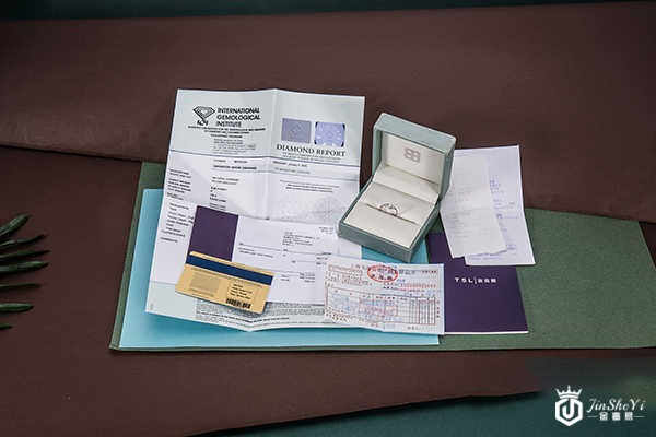 谢瑞麟钻戒回收多少钱？怎么算价格