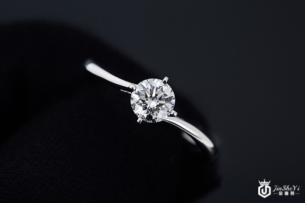 周大福钻戒0.51ct