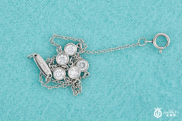 蒂芙尼钻石手链专柜回收