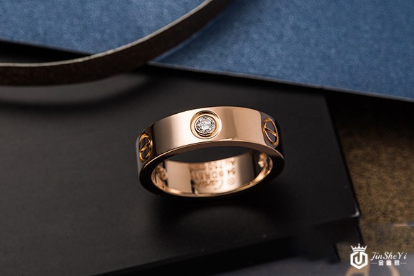 上海卡地亚钻戒回收