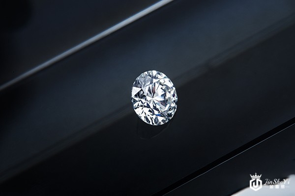 老凤祥的钻石项链回收价格