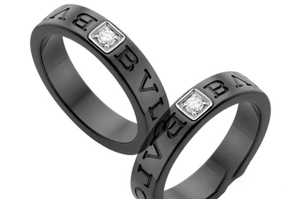 宝格丽黑陶瓷钻戒回收