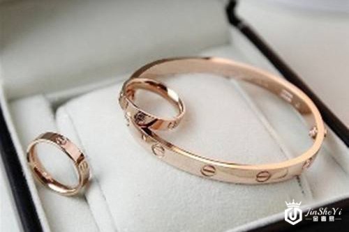 卡地亚4钻手镯回收-金奢易网