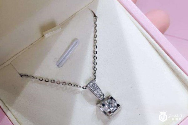 老凤祥的钻石项链回收