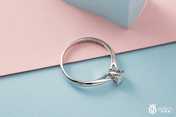 25分的周大生钻戒回收价多少钱