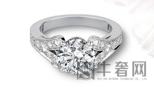 卡地亚钻石戒指1万元可以买到或回收吗?