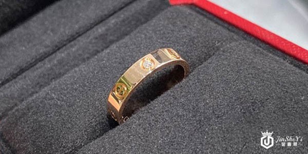 卡地亚戒指love系列钻戒细节展示