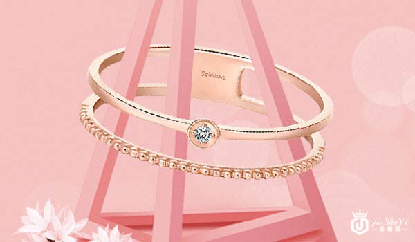 周大福SOINLOVE小确幸系列18K玫瑰金钻石戒指展示